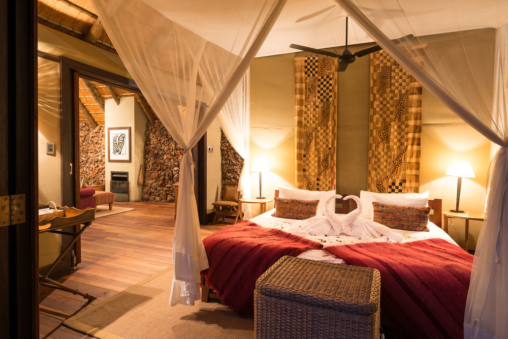 Little Ongava Hotel โอเคาเควโย ภายนอก รูปภาพ