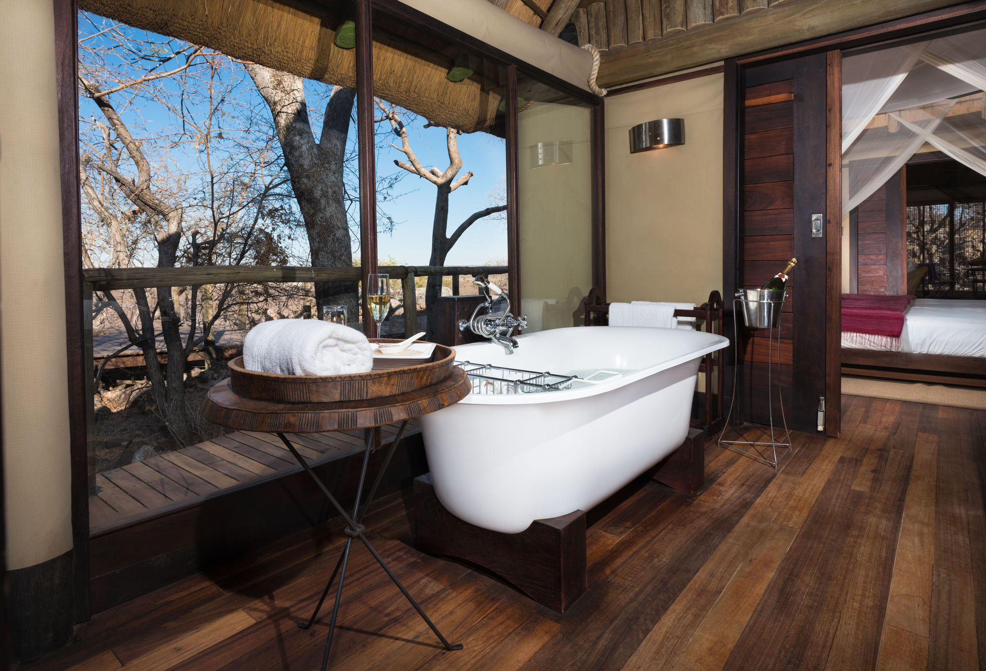 Little Ongava Hotel โอเคาเควโย ภายนอก รูปภาพ